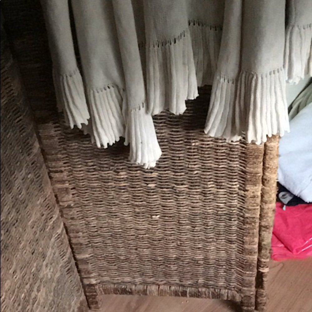 Sweater/Jacket - Picture 5 of 5